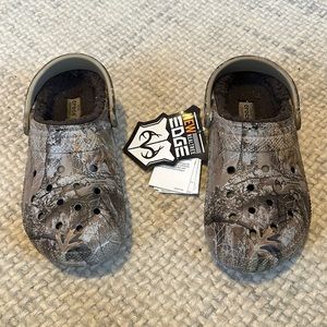 RealTree Crocs - Fleece Lined, w/ Jibbitz. Brand New, Never Worn
